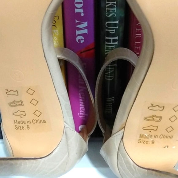 SHOE REPUBLIC LA TAN POINTED TOE ANKLE STRAP HIGH HEELS SIZE 9 NWT - Picture 8 of 9